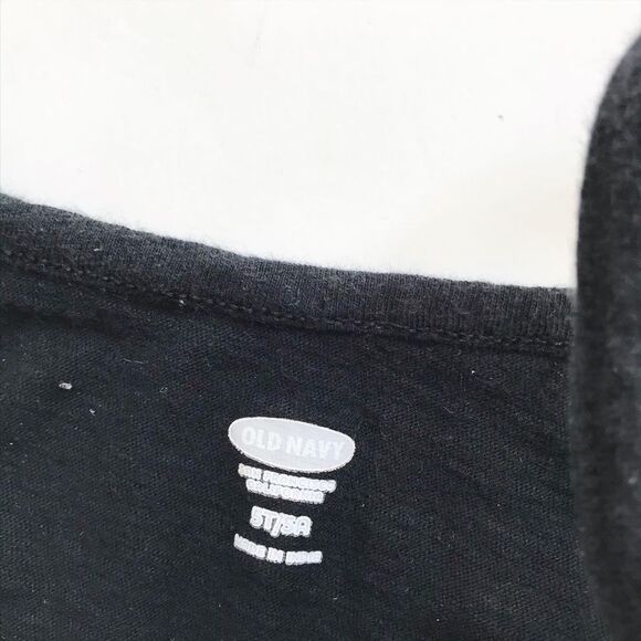Old Navy black front tie button front tank EUC 5T - Picture 3 of 4